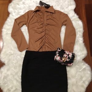 🎁Camel Brown button-down top- NWOT